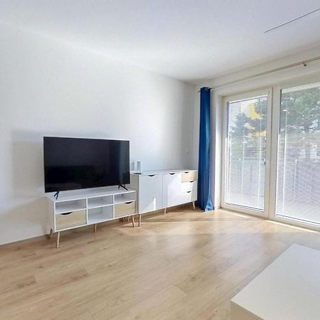 Air-Conditioned 2 Room Apartment, With Terrace, Rovinka 203 Exterior photo
