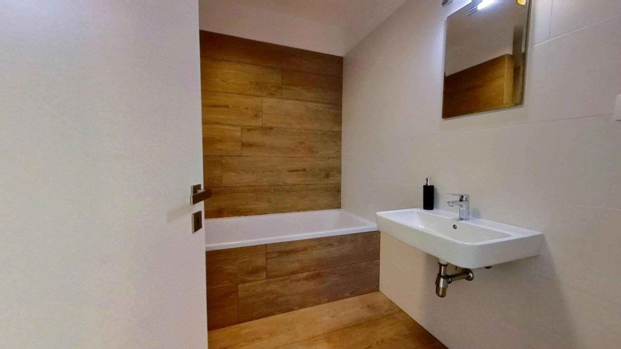Air-Conditioned 2 Room Apartment, With Terrace, Rovinka 203 Exterior photo
