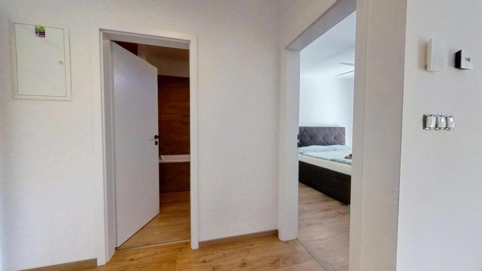 Air-Conditioned 2 Room Apartment, With Terrace, Rovinka 203 Exterior photo